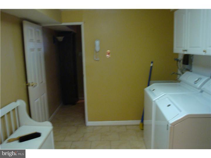 144 Greendale Road Philadelphia, PA 19154 - Photo 23 of 25 Laundry Room