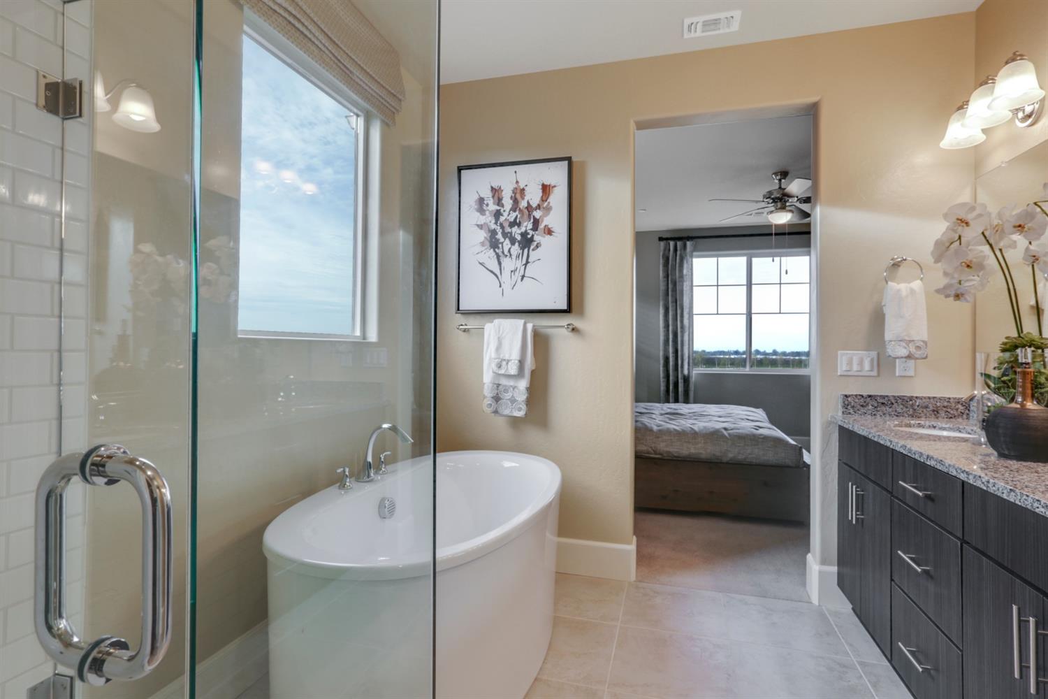 4424 Hillside Road Madera, CA 93636 - Photo 13 of 18 Gallery Image 13