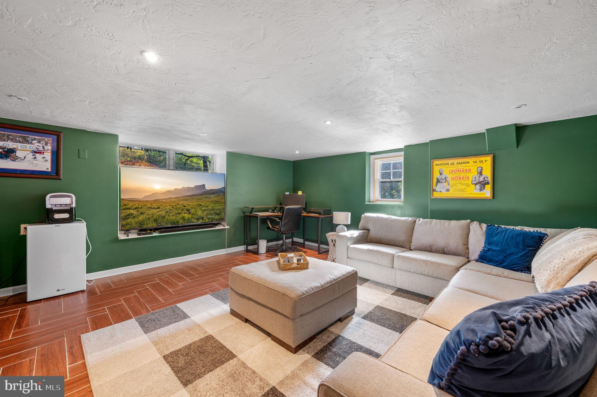 1514 Huntingdon Road Abington, PA 19001 - Photo 17 of 26