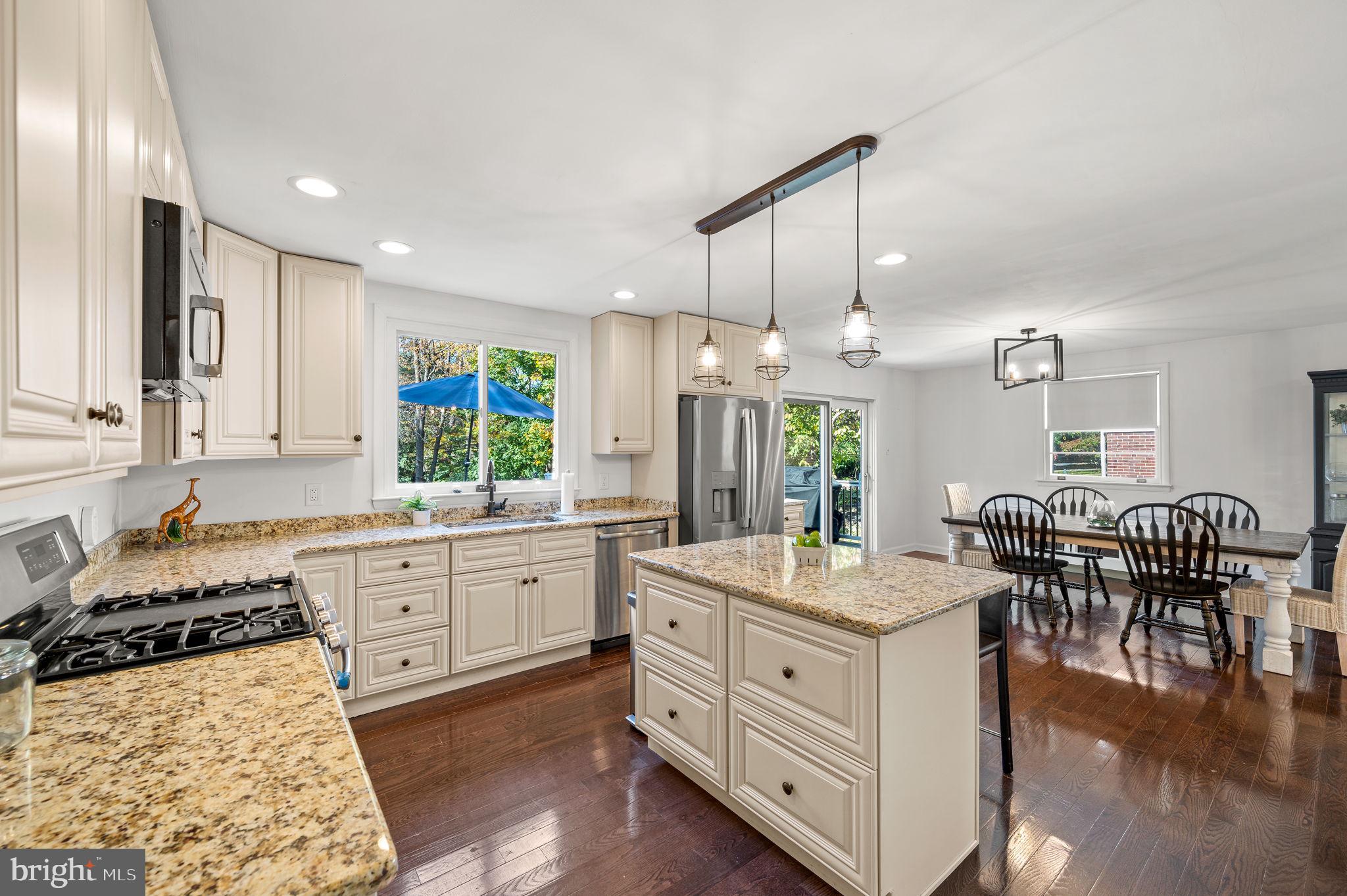 1514 Huntingdon Road Abington, PA 19001 - Photo 8 of 26
