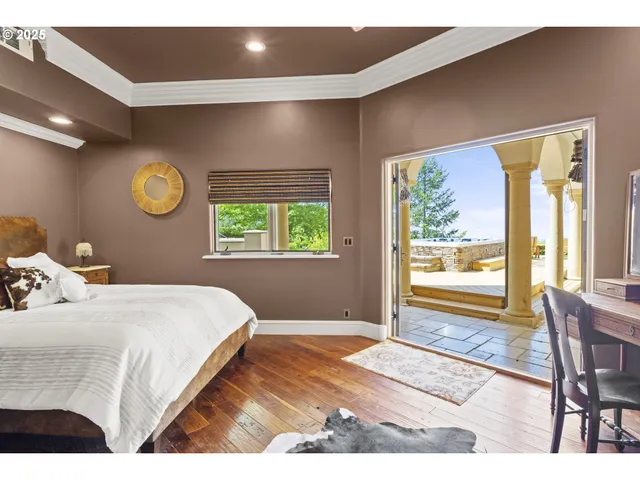 $1,724,000 | 3721 Old Siskiyou Highway, Ashland, OR 97520