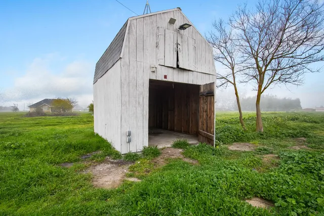 $449,900 | 18421 Fairfield Drive, Madera, CA 93638