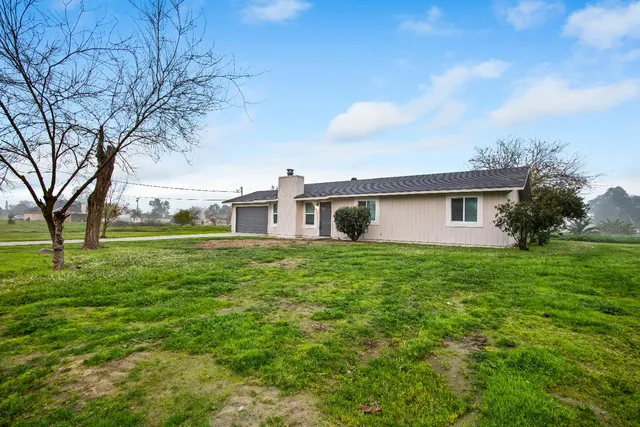 $449,900 | 18421 Fairfield Drive, Madera, CA 93638