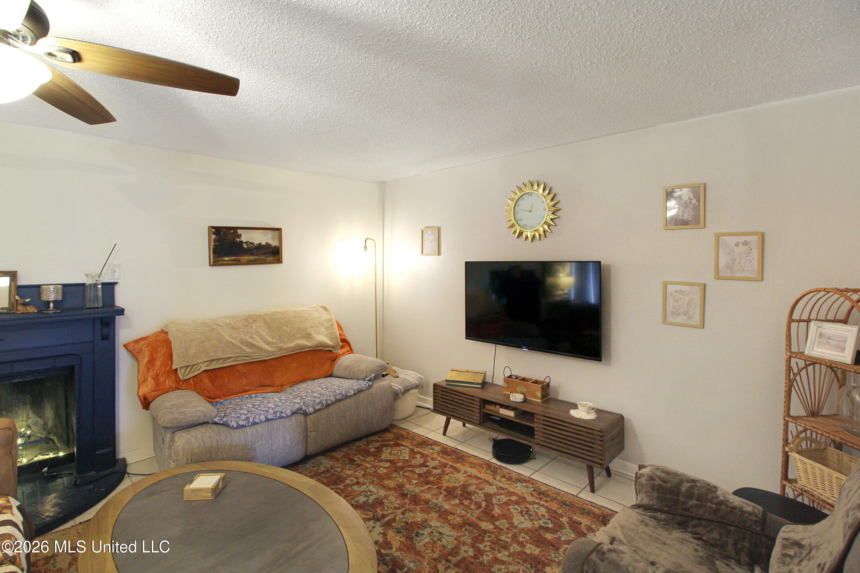 1255 East County Line Road, Unit L8 Jackson, MS 39211 - Photo 7 of 34 IMG_1210