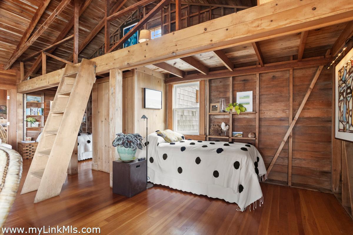 10 Waquoit Road Nantucket, MA 02554 - Photo 13 of 34