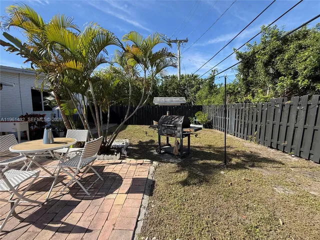 $590,000 | 299 Northeast 46th Street, Deerfield Beach, FL 33064