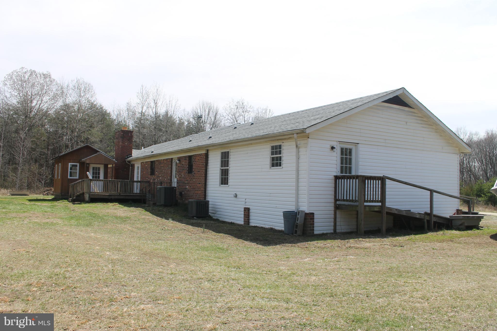 12009 Old Mill Road Midland, VA 22728 - Photo 21 of 27 Rear of home with deck