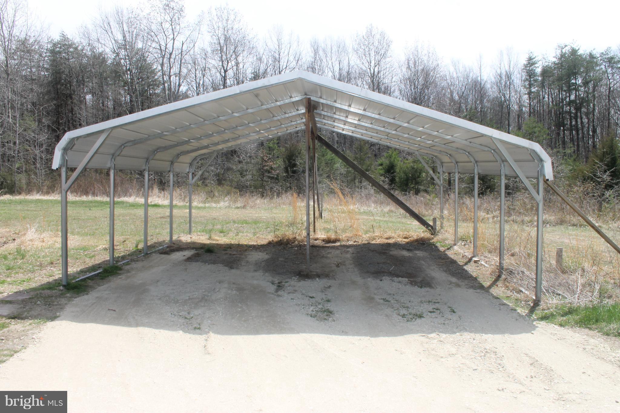 12009 Old Mill Road Midland, VA 22728 - Photo 22 of 27 2 car carport
