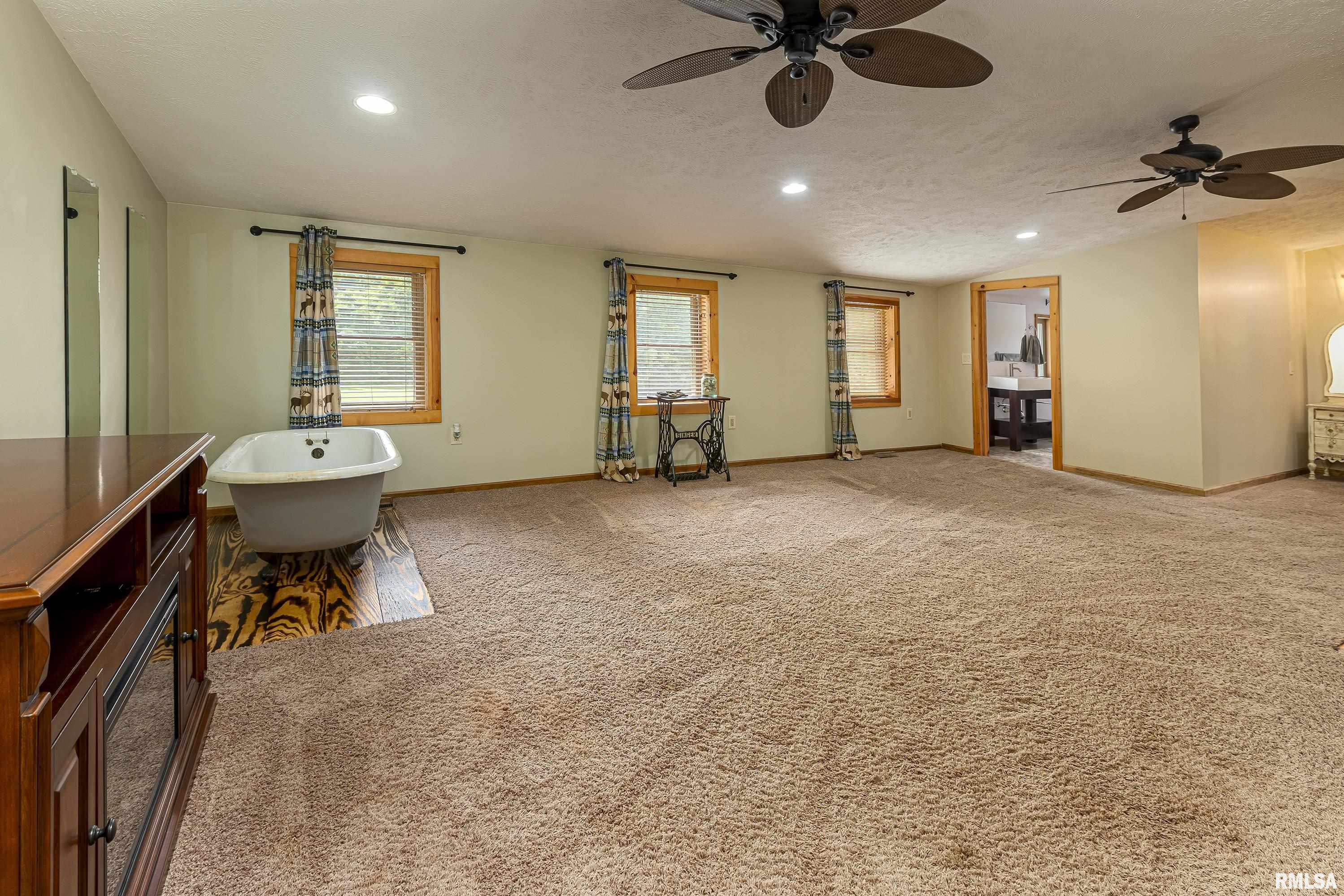 12271 Binkley Road Marion, IL 62959 - Photo 13 of 41