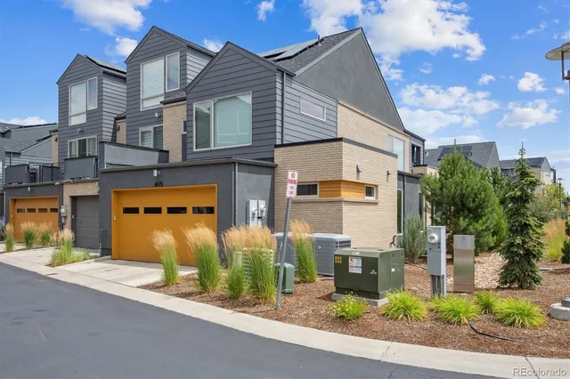 $1,160,000 | 6975 East Irvington Place, Denver, CO 80230