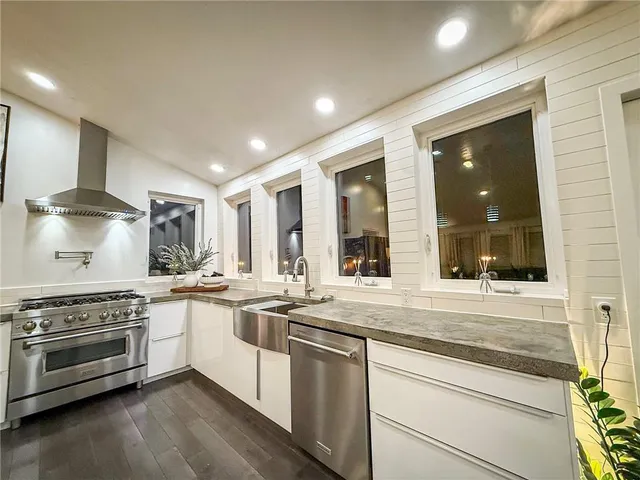 $425,000 | 117 Fortieth Street, Butler, PA 16001