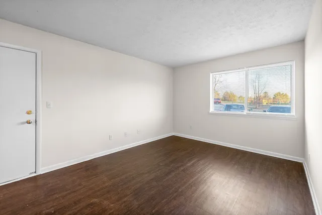 $695 | 225 Clara Drive, Unit 2B, Pembroke, KY 42266