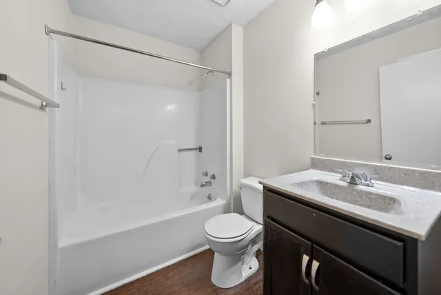 $695 | 225 Clara Drive, Unit 2B, Pembroke, KY 42266