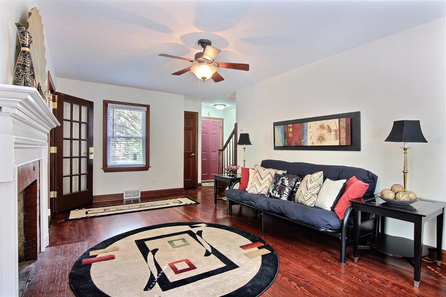 2341 Ranburn Drive Gary, IN 46408 - Photo 3 of 10 1500x999
