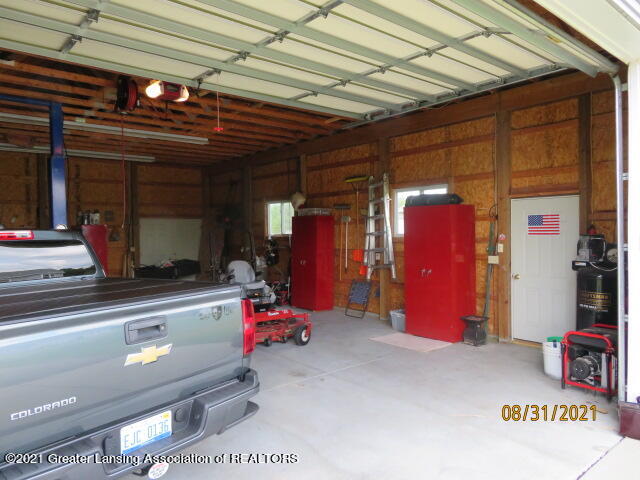 2161 Rolfe Road Mason, MI 48854 - Photo 12 of 42 IMG_0932