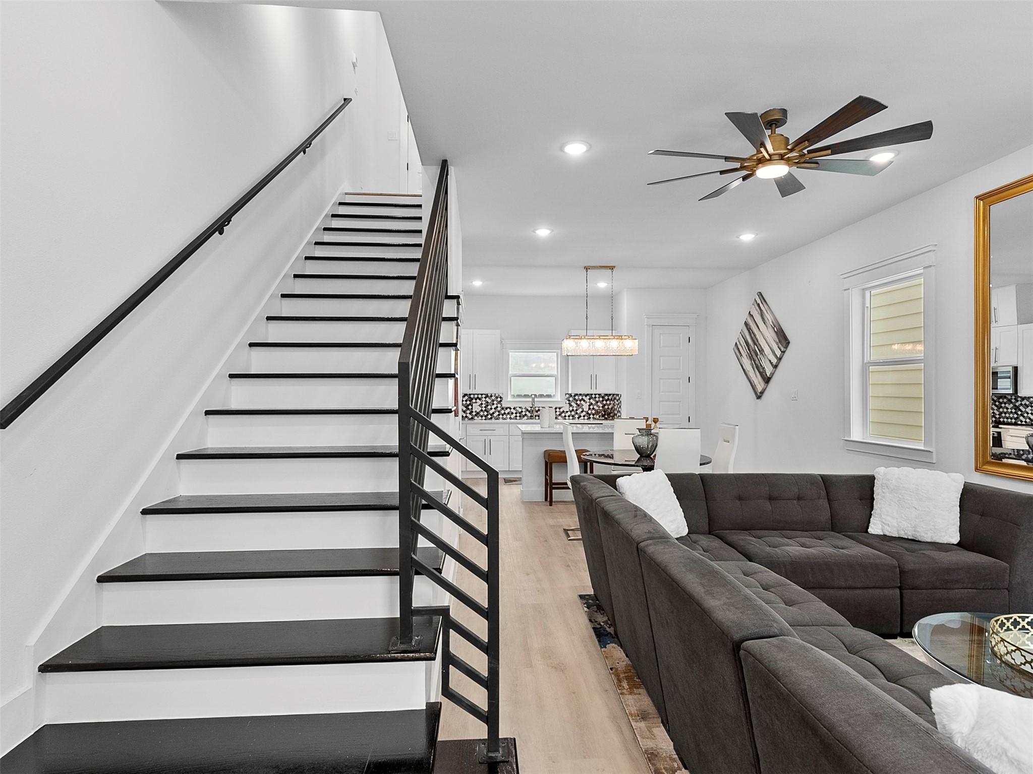 821 North Loop, Unit 1 Houston, TX 77022 - Photo 8 of 21