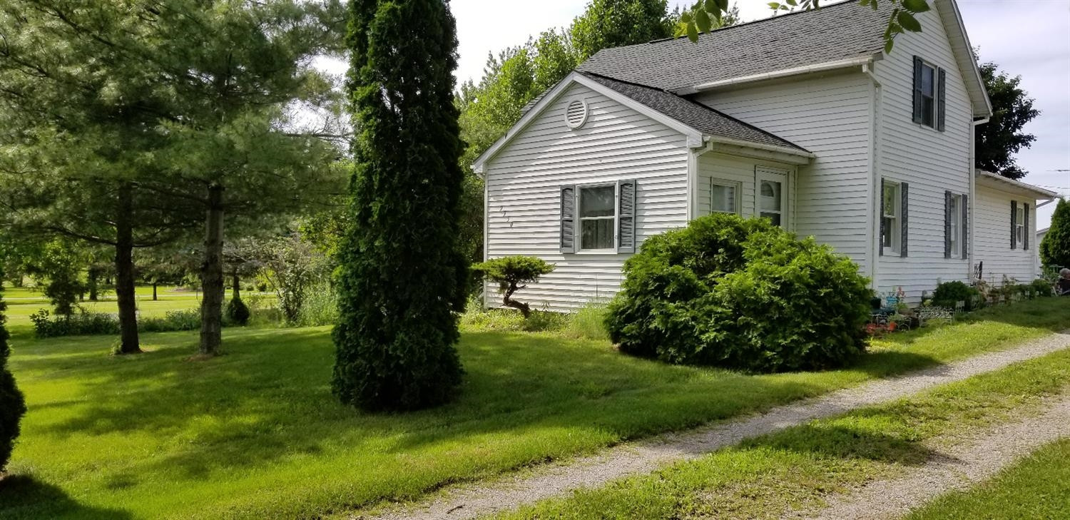 2950 Shepherd Road Adrian, MI 49221 - Photo 1 of 10 Photo 1