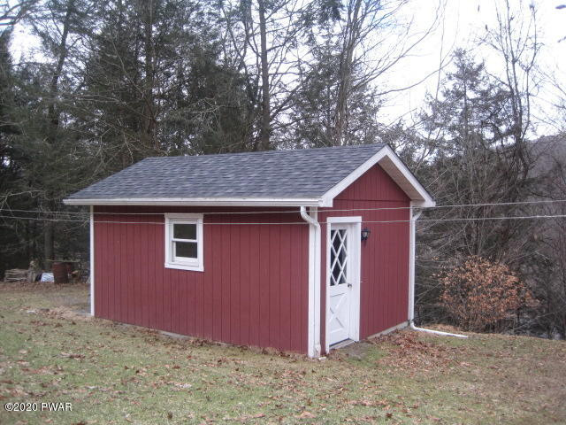 187 Lordville Road Equinunk, PA 18417 - Photo 13 of 38