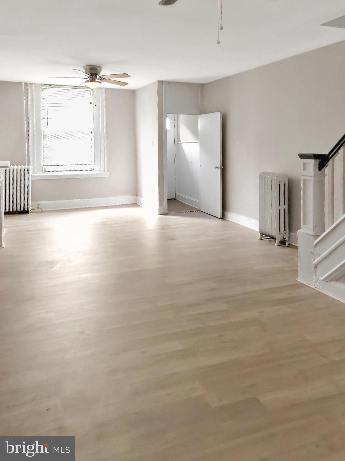 2015 Pierce Street Philadelphia, PA 19145 - Photo 2 of 15