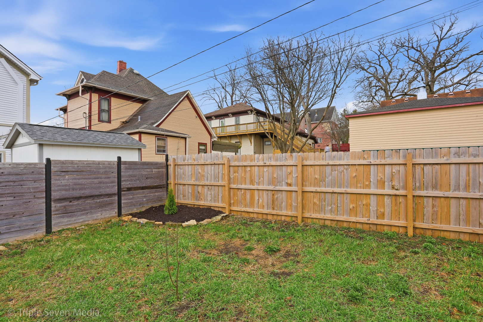 104 East Division Street Lemont, IL 60439 - Photo 3 of 5