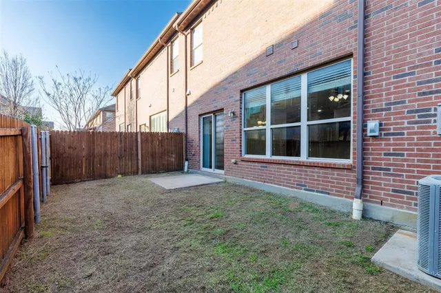 $2,650 | 394 Teague Drive, Lewisville, TX 75067