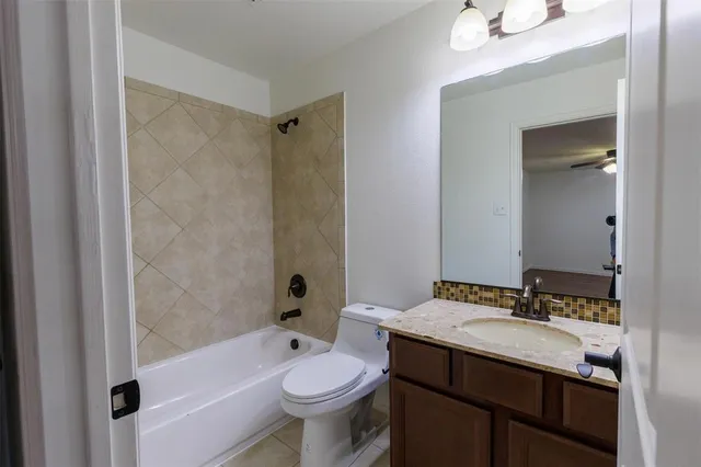 $2,650 | 394 Teague Drive, Lewisville, TX 75067