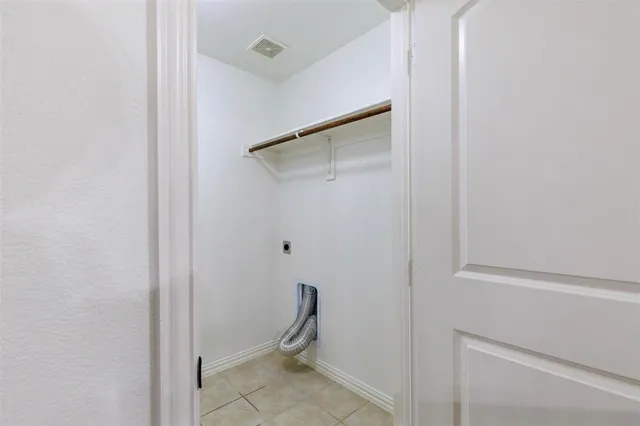 $2,650 | 394 Teague Drive, Lewisville, TX 75067