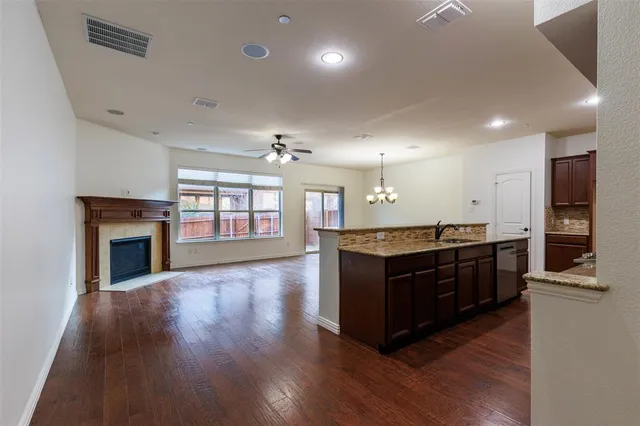 $2,650 | 394 Teague Drive, Lewisville, TX 75067