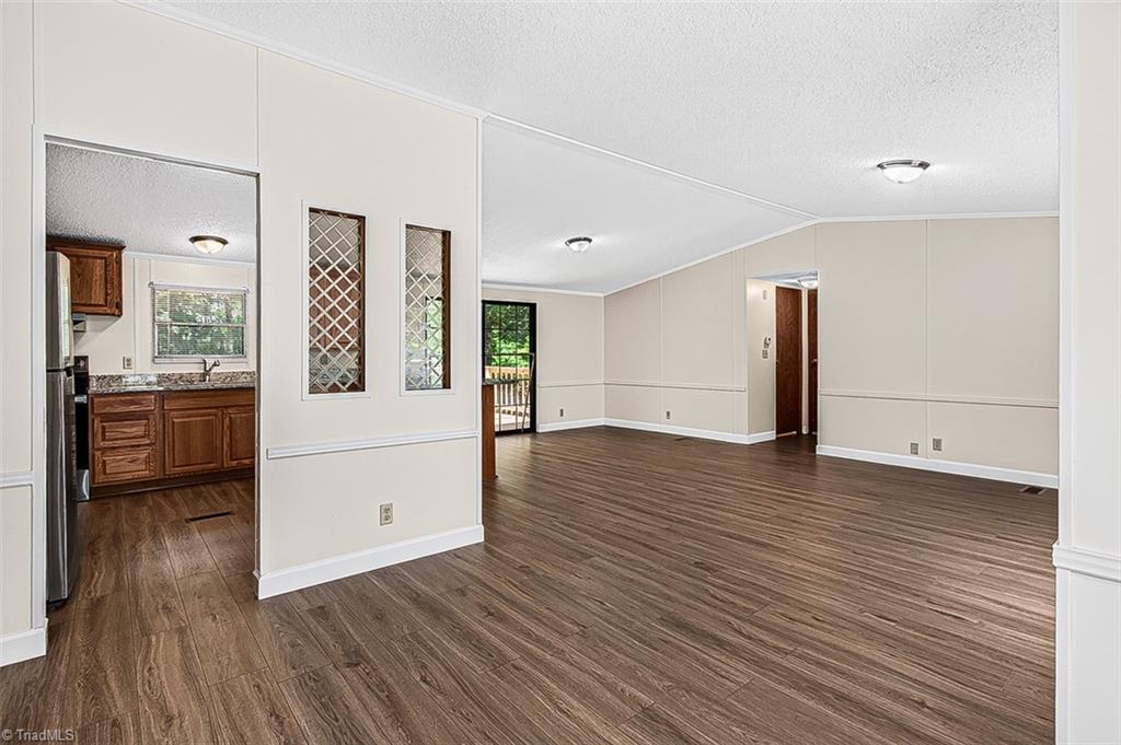 524 Silver Valley Road Lexington, NC 27292 - Photo 6 of 28 Gallery Image 6