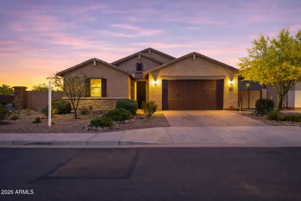 $519,900 | 3226 Luna Drive, San Tan Valley, AZ 85143