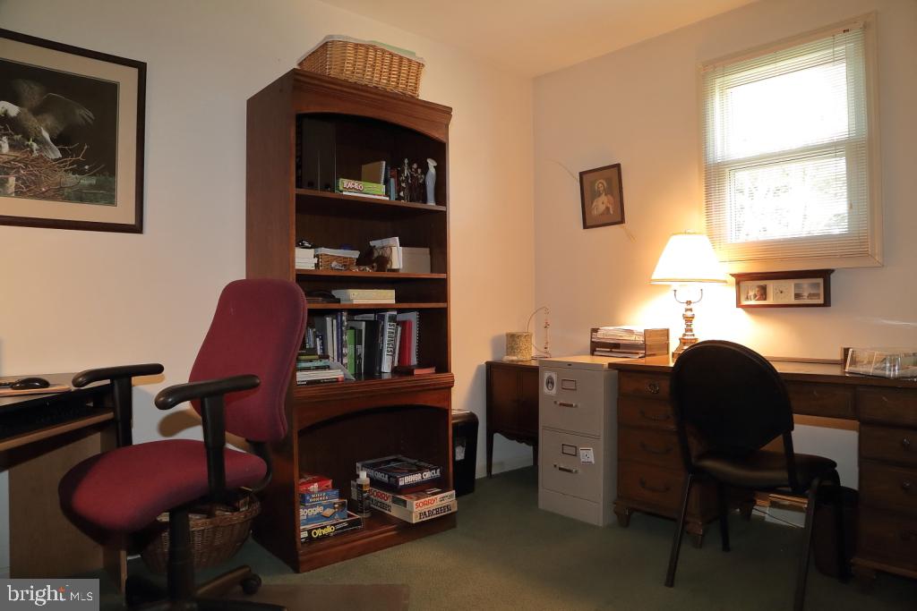 1771 Wilderness Road Lancaster, PA 17603 - Photo 12 of 17 Bedroom/Office