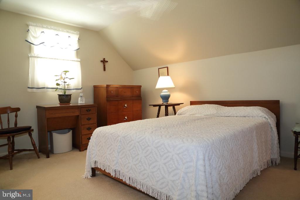 1771 Wilderness Road Lancaster, PA 17603 - Photo 10 of 17 Bedroom