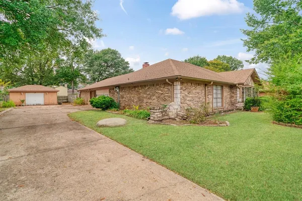 $250,000 | 4010 Morningside Drive, Paris, TX 75462