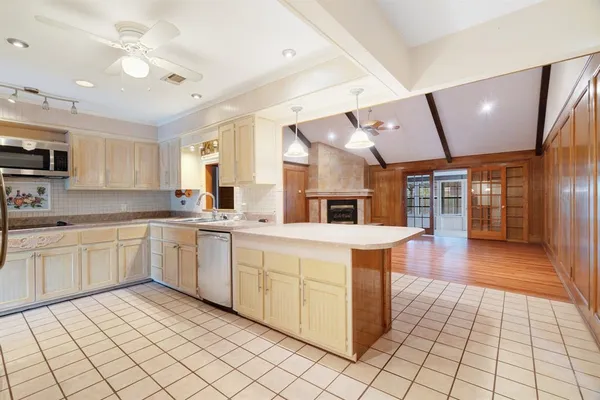 $250,000 | 4010 Morningside Drive, Paris, TX 75462