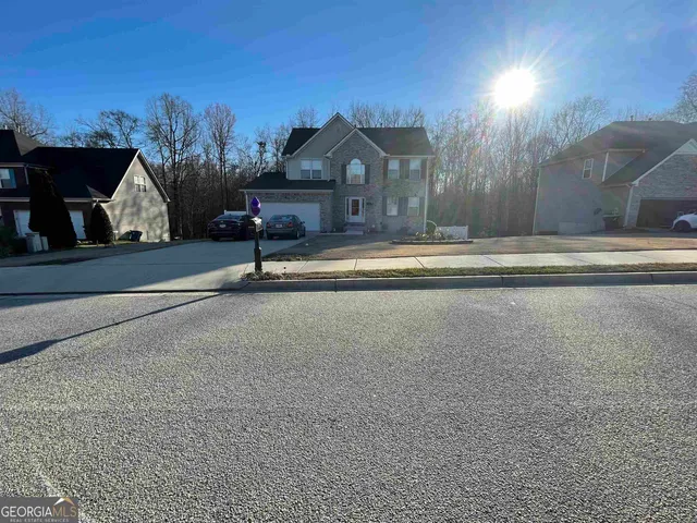 $1,400 | 1757 Bennett Drive, McDonough, GA 30253