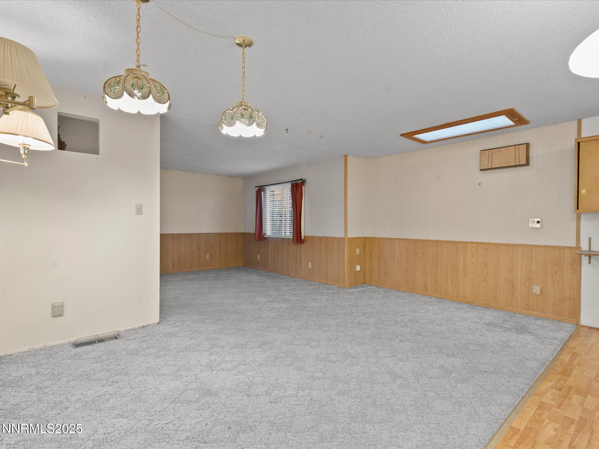7665 Yorkshire Drive Reno, NV 89506 - Photo 17 of 34 15-7665 Yorkshire Dr-114