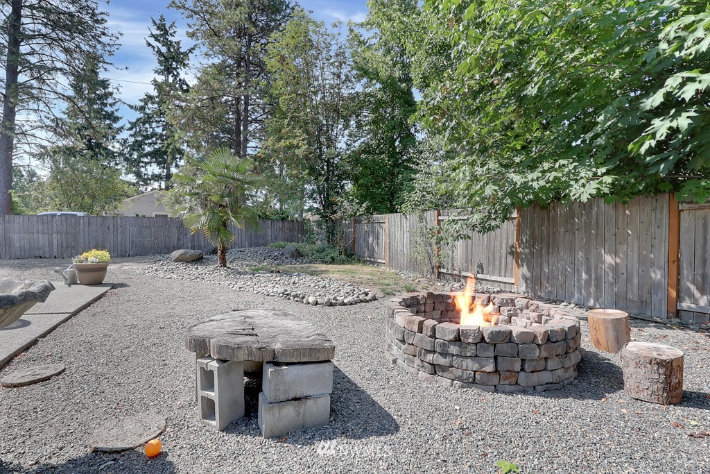 9110 Meadow Road Southwest Lakewood, WA 98499 - Photo 23 of 30