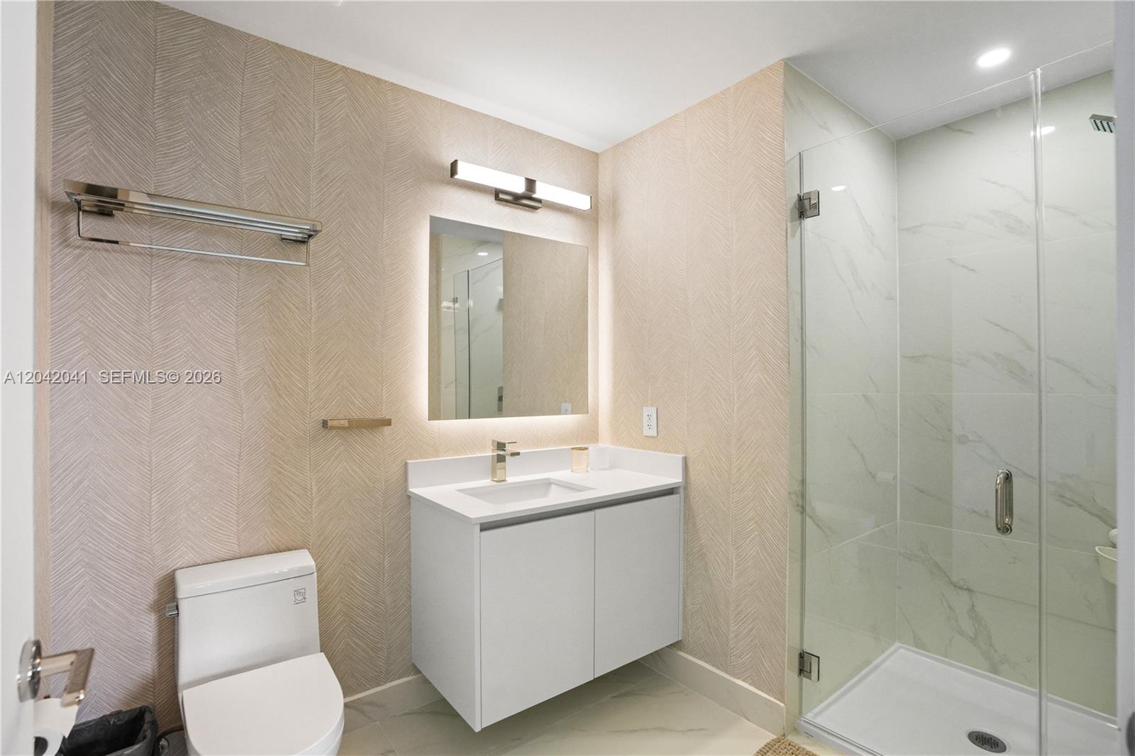 700 Northeast 24th Street, Unit 3905 Miami, FL 33137 - Photo 29 of 46 Bathroom3