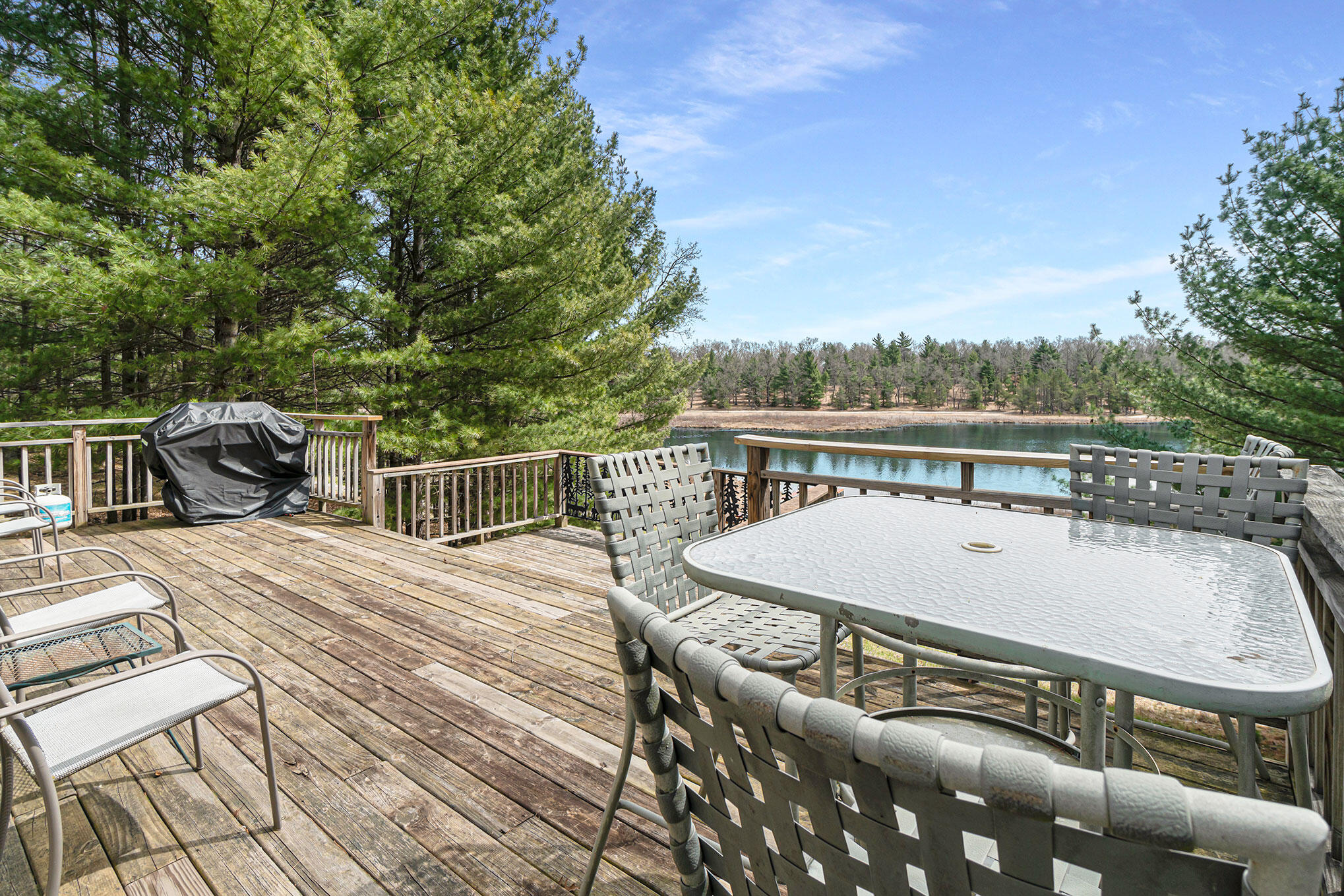 7351 East Barothy Road Branch, MI 49402 - Photo 4 of 26 DSC05607