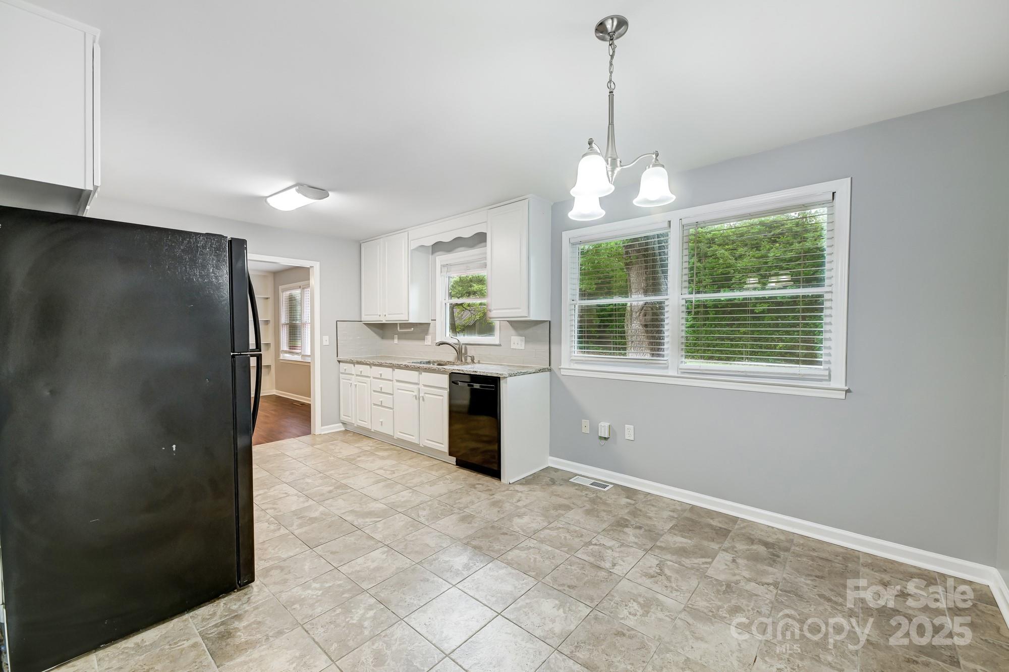 1308 Rama Road Charlotte, NC 28211 - Photo 12 of 47
