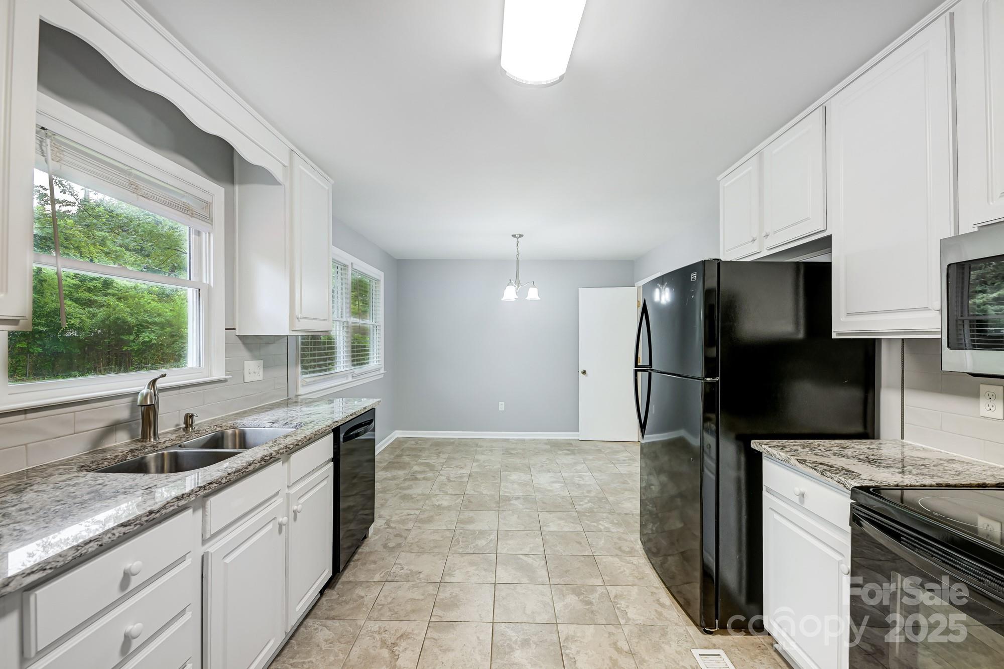 1308 Rama Road Charlotte, NC 28211 - Photo 17 of 47