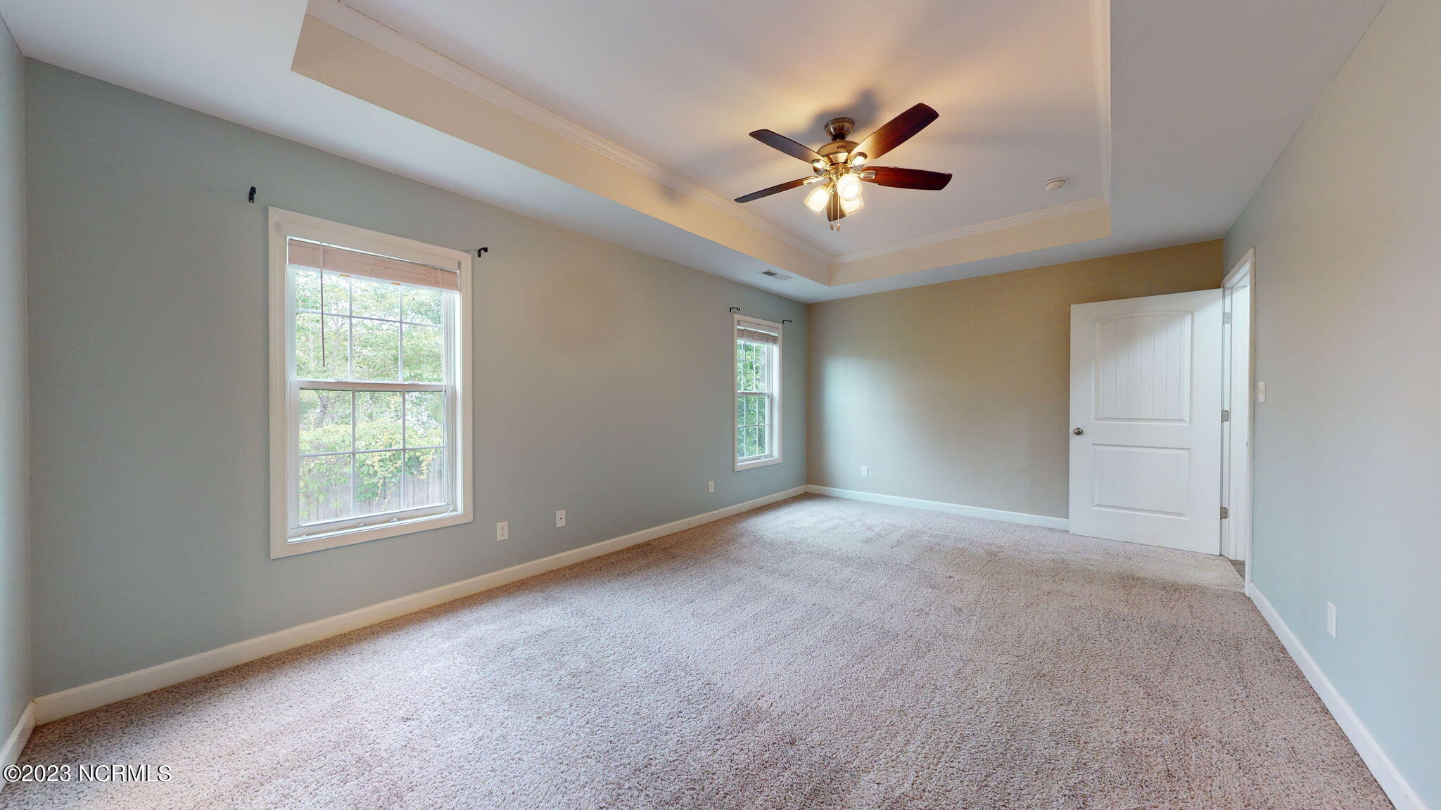 160 Copeland Court Hubert, NC 28539 - Photo 15 of 34 Main bedroom