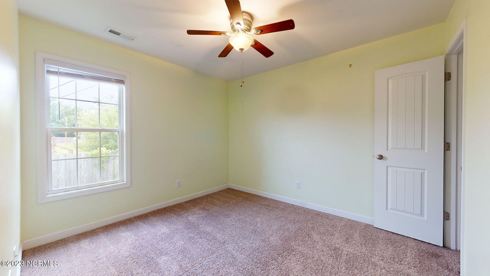 160 Copeland Court Hubert, NC 28539 - Photo 17 of 34 Bedroom 2