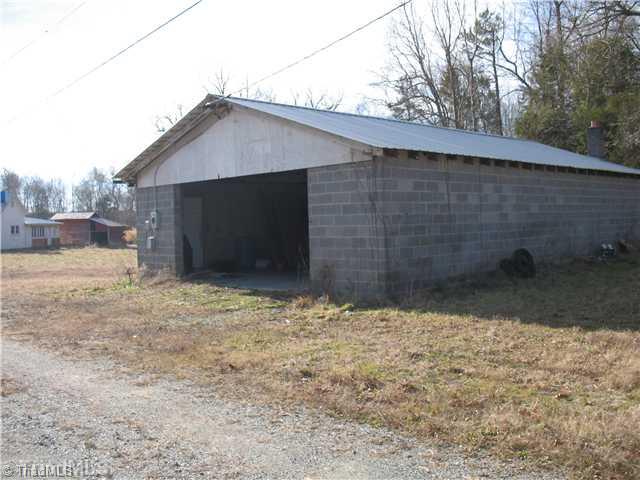 344 Edward Road Thomasville, NC 27360 - Photo 3 of 11 Exterior Front. Block building that is wired on property