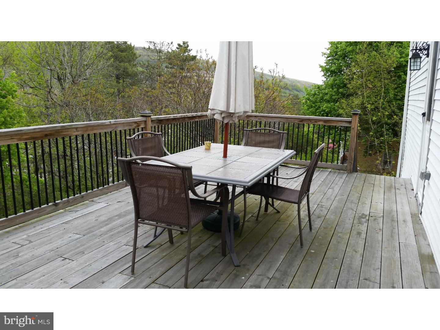 57 East Ridge Street Coaldale, PA 18218 - Photo 8 of 9 Deck