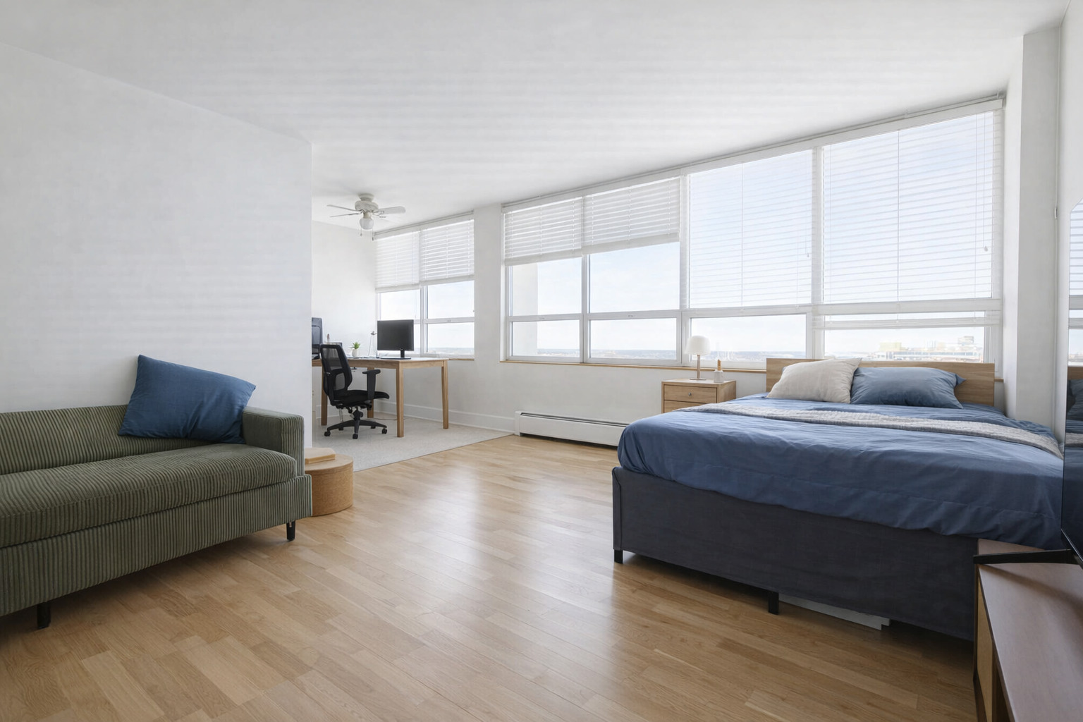6171 North Sheridan Road, Unit 2707 Chicago, IL 60660 - Photo 3 of 23