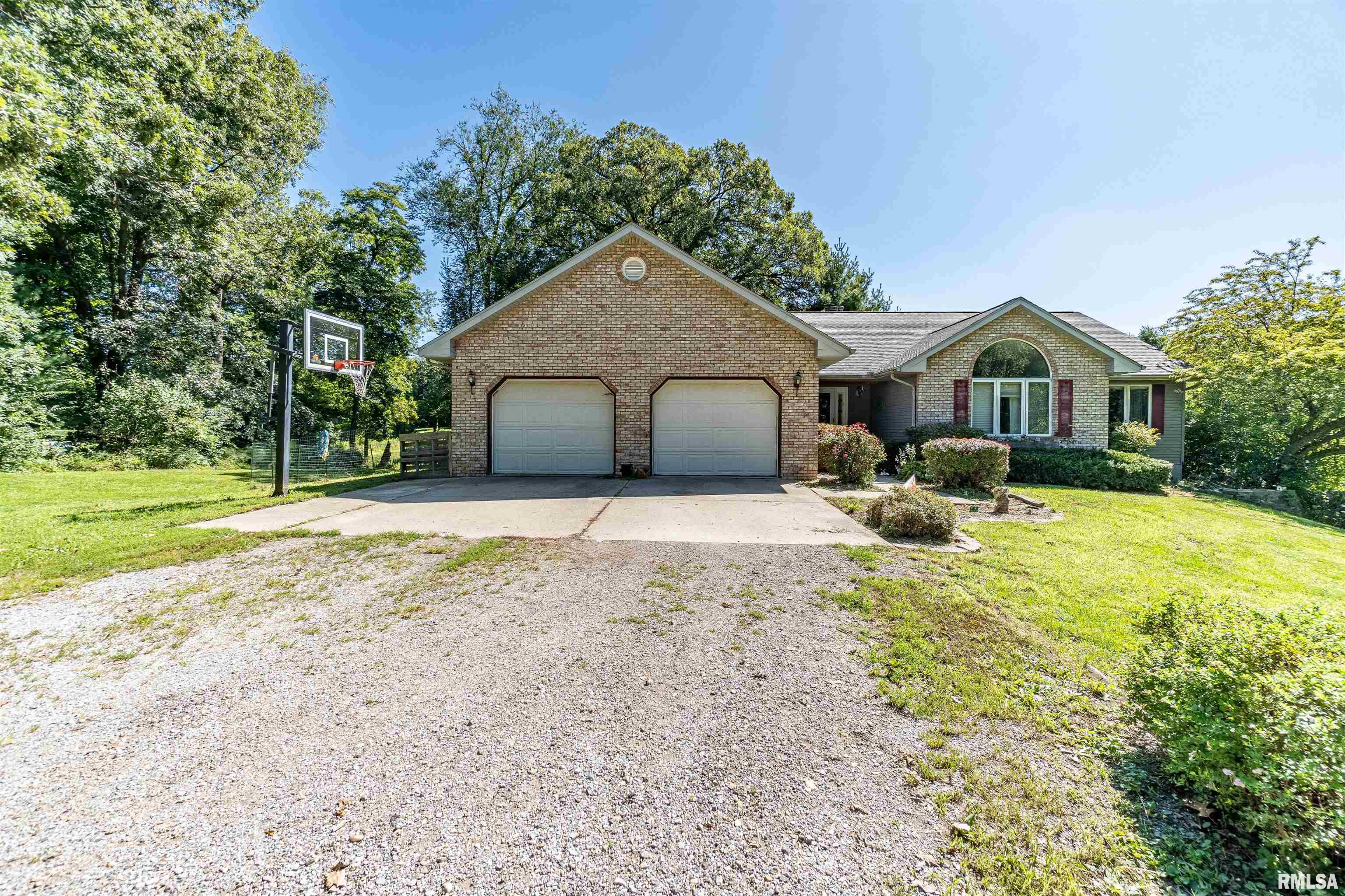 9100 South Terry Road Mapleton, IL 61547 - Photo 1 of 41