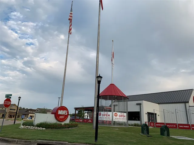 a view of a yard with porch