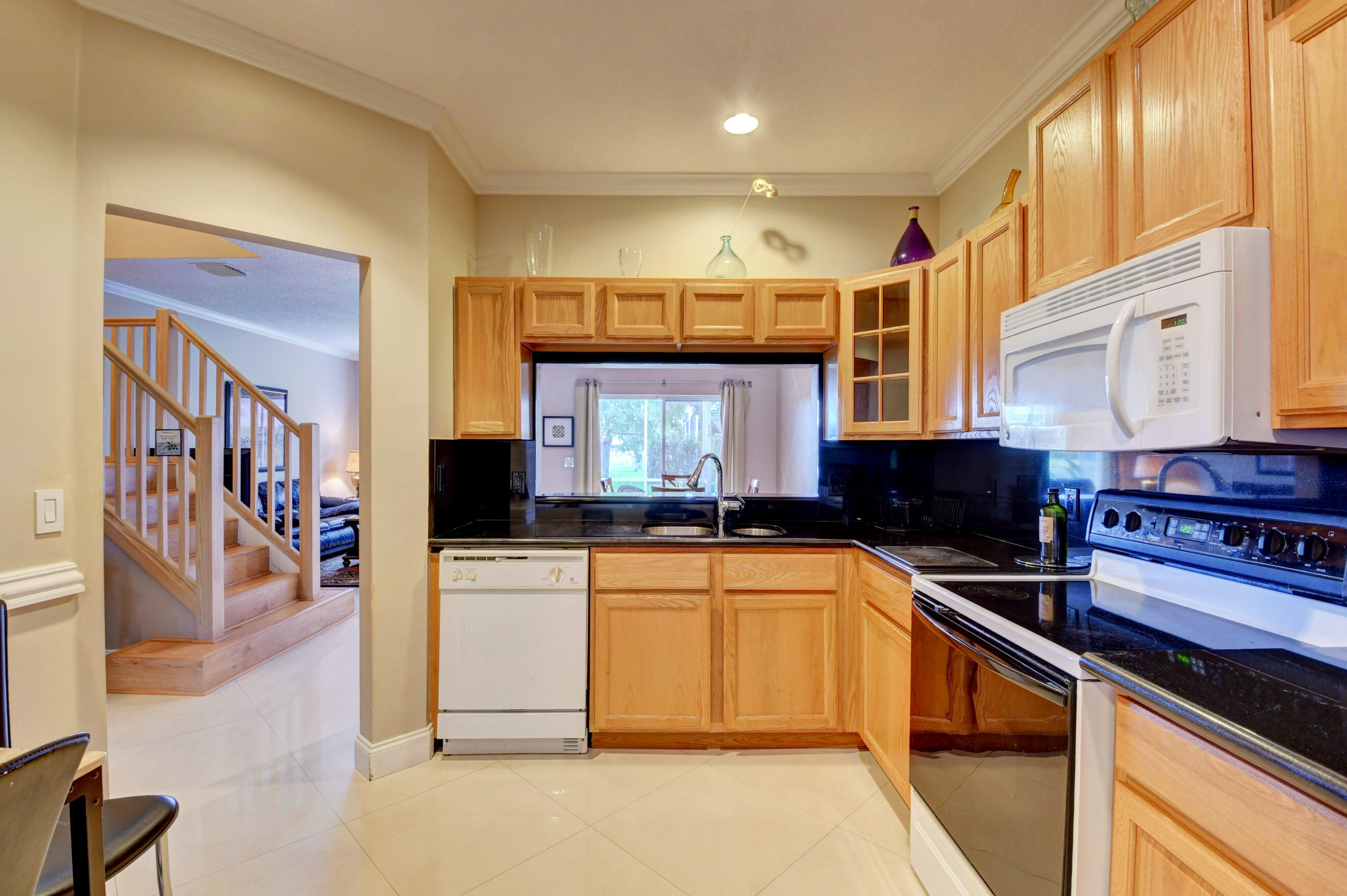 21115 Vía Eden Boca Raton, FL 33433 - Photo 13 of 43 34_dsc_6922_3_4_5_6