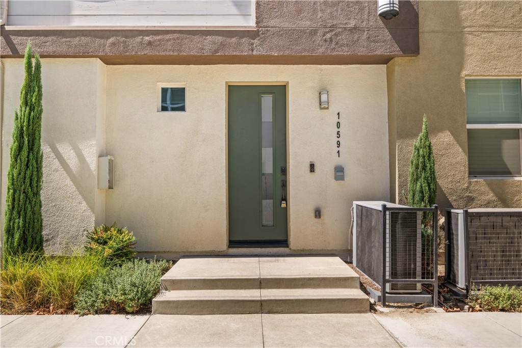 10591 Huxley Drive Rancho Cucamonga, CA 91730 - Photo 8 of 50